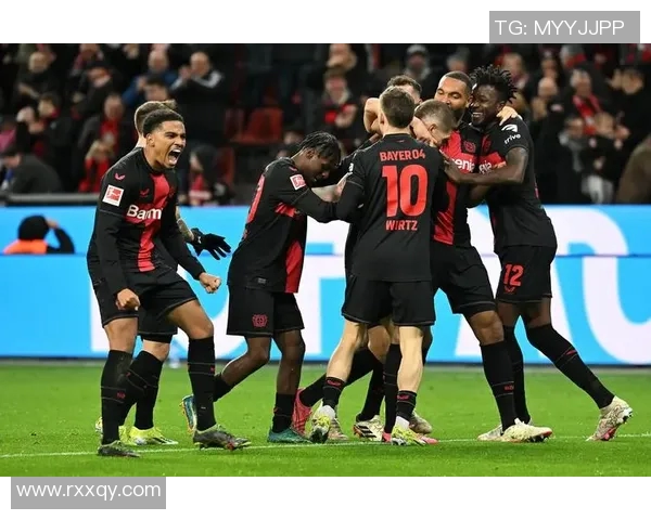 勒沃库森与弗莱堡的激烈对决展现德甲精彩瞬间与战术博弈